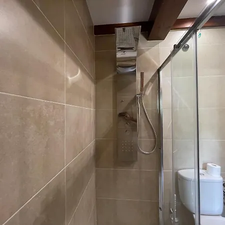 Apartment La Era De Con Jacuzzi